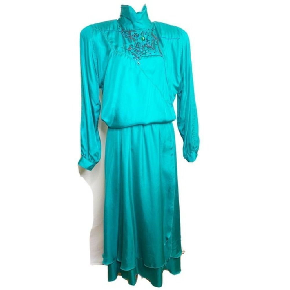 Vtg Marc D’Alcy Silk 2 Piece Beaded Top/ Skirt Set